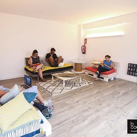 Enjoy Hostal *
