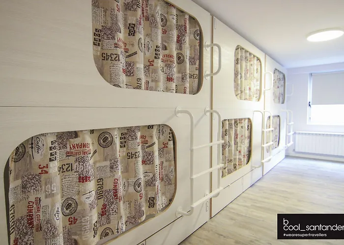 Enjoy Hostel Santander